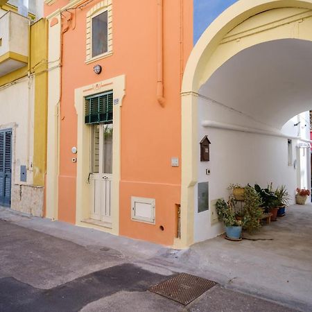 Casa Ta Nonna Apartment Supersano Bagian luar foto